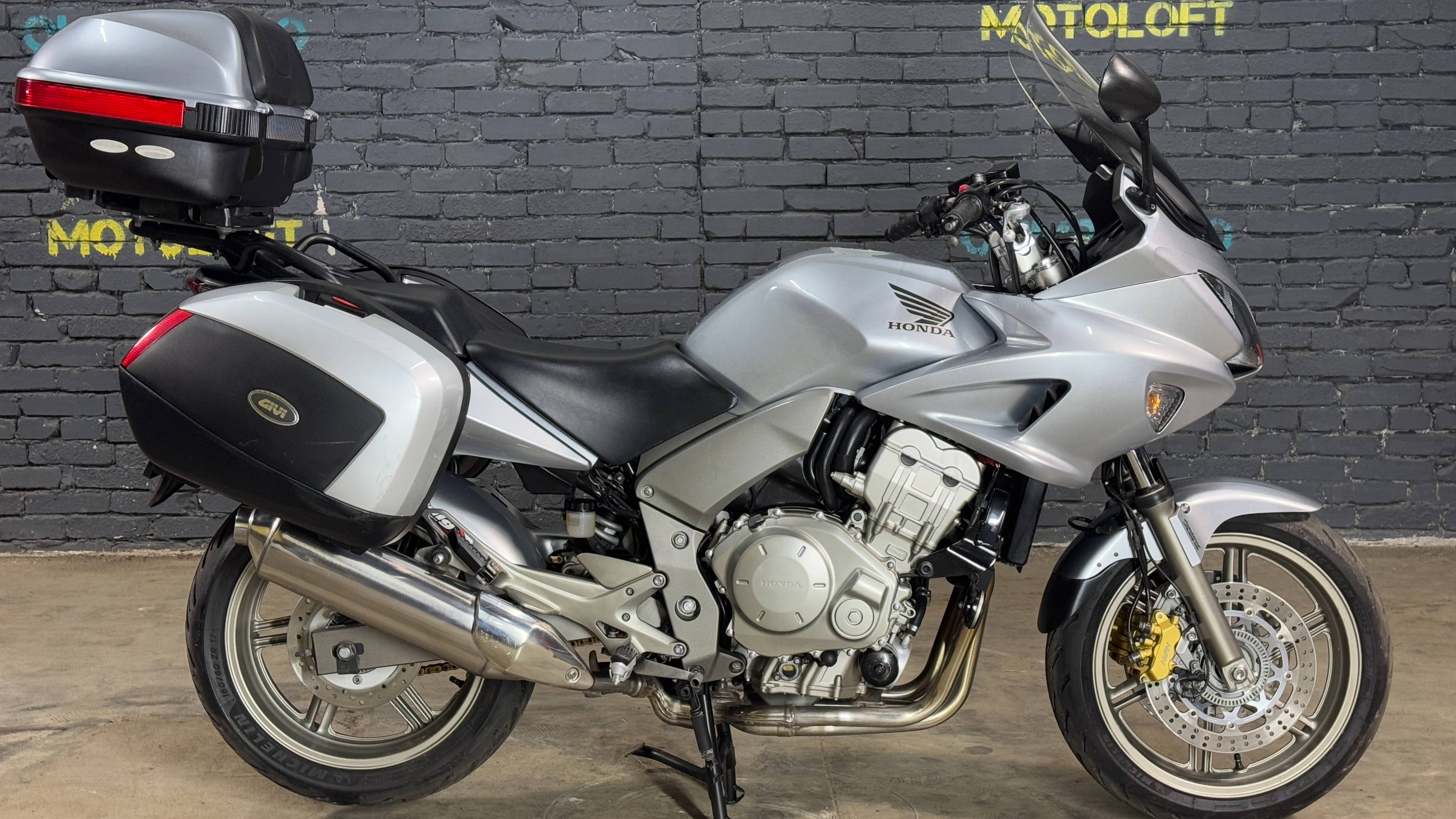 Honda CBF1000 смотреть онлайн