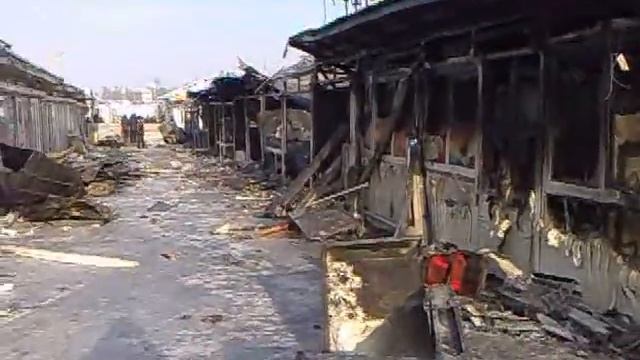 Последствия пожара на рынке Славянский. Город Мозырь смотреть онлайн