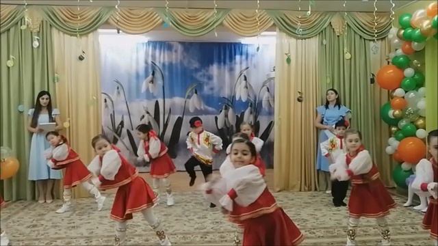 Влог/Немного работы/Пятничные посиделки, пришла Люся/Купили морозилку/Выходные с внучкой/ смотреть онлайн