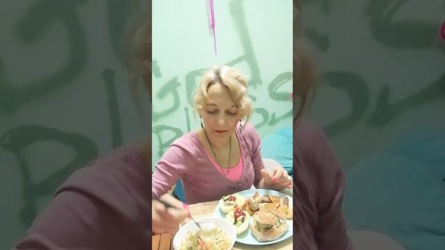 Ранний ужин, 25.06.2023 смотреть онлайн