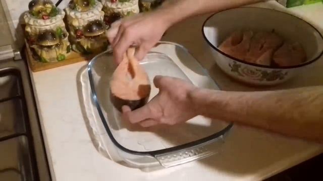 Форель запеченная в духовке. Сочный и вкусный рецепт