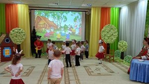 театральная весна "Волк и семеро козлят" младшая группа 2025 г.