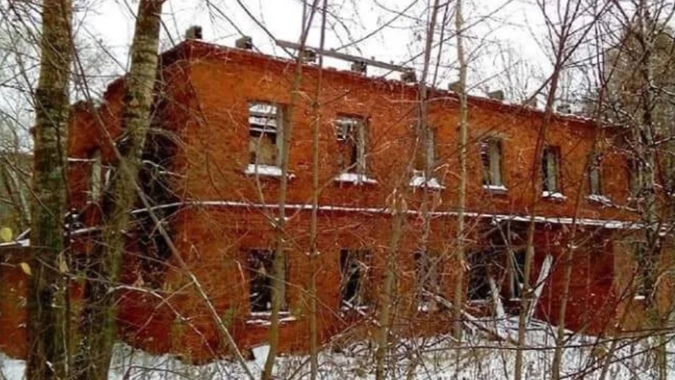 Иследуем заброшки в Правде и в Братовщине.