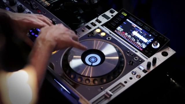 Pioneer Platinum Edition James Zabiela Performance (CDJ-2000nexus DJM-900nexus RMX-1000) | DJShop