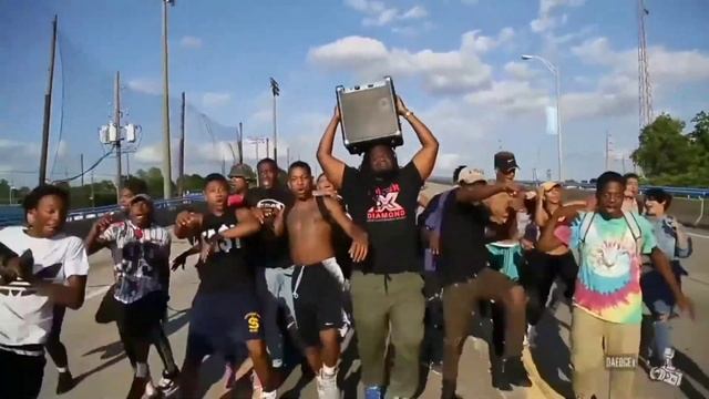 Deltarune's chapter 2 songs hits different смотреть онлайн