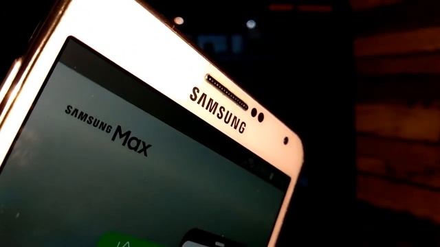 Aurora UX S8 V5.1 Final for Galaxy Note 3 смотреть онлайн