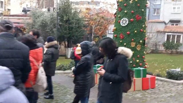 400 Year Old Church in Istanbul Turkey | Taksim Square | Near Istaqlal Street смотреть онлайн