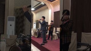 Yur dostim To'yiga borib kelamiz🥺 (Jonli ijro Tòyda)---Jahongir Karimov #Shoxrux_Ergashev