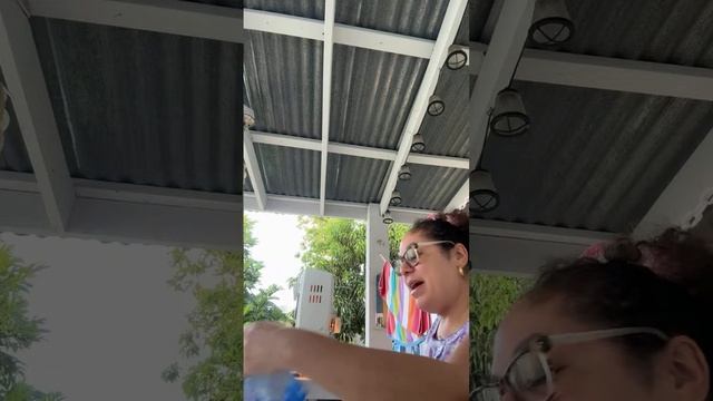 Lets Sew a @FabricCafe Scrappy Bitty Bungalow quilt смотреть онлайн