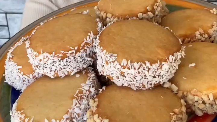Вкусное ПЕЧЕНЬЕ с начинкой...🍪🥥☕😋