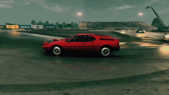 BMW M1 [1981]: Racing Legends Unleashed смотреть онлайн