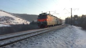 Сплотка электровозов ВЛ80тк зимой на Транссибе