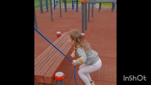 video5323547306954349893