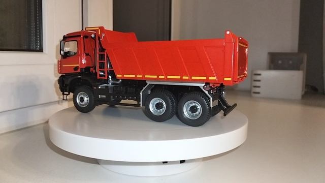 Камаз-65952 от ПАО Камаз 1:43