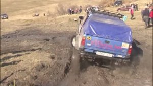 Легендарный Nissan Datsun и ГРЯЗЬ!