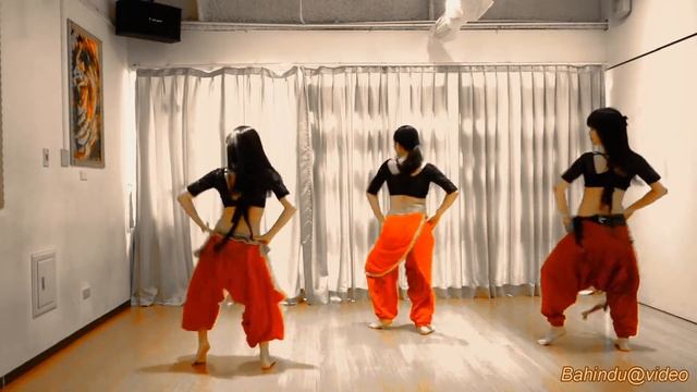 2017-04-02 Balu's Multi Atta Dance - Desi Look смотреть онлайн