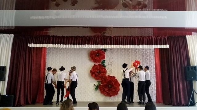 8 березня смотреть онлайн