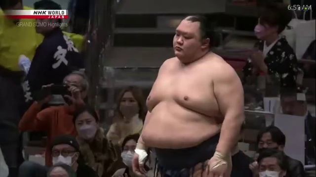 January 2022 Grand Sumo Tournament, Day 10, Sekiwake MITAKEUMI vs HOKUTOFUJI. смотреть онлайн