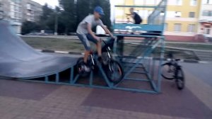 Прыжки (съезды) с разных мест в г.Строитель