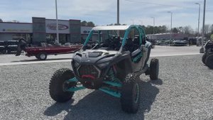 Polaris RZR Pro R 4 Ultimate 2025 - круговой обзор