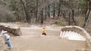 КИСЛОВОДСК МАРТ 2025 ПРОДОЛЖЕНИЕ ЧАСТЬ 2 ПОДНИМАЕМСЯ НА КАНАТНОЙ ДОРОГЕ В ВЕРХНИЙ ПАРК.