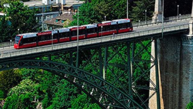 Bern, Switzerland / Прогулка по Берну смотреть онлайн