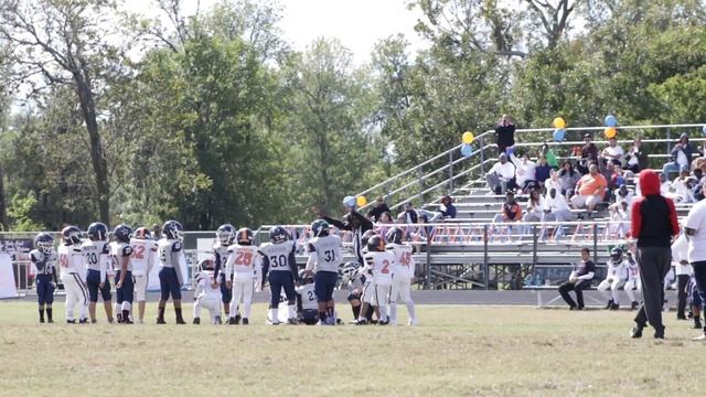 SL Cowboys Freshman against the First Colony Broncos (33-0) смотреть онлайн