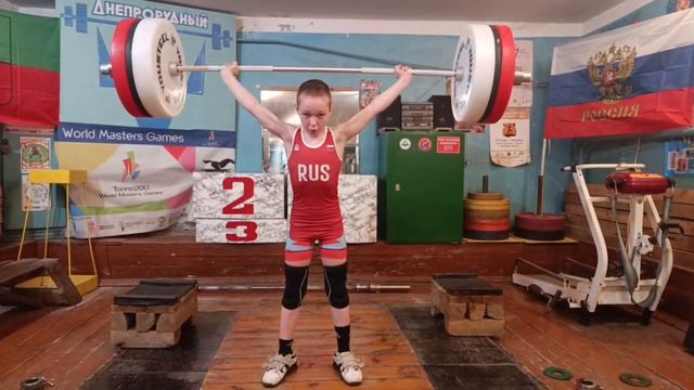 Первенство спортивной школы «ГОРНЯК» города Днепрорудного по тяжёлой атлетике. смотреть онлайн