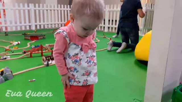 Детский день рождения , интересный игровой комплекс отдых для родителей.Children's birthday party смотреть онлайн