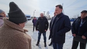 Председатель правительства края Сергей Верещагин встретился с жителями Карловки (часть 1)