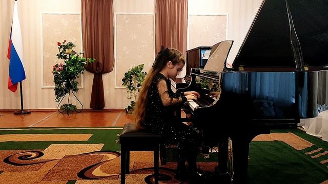 С. Майкапар Гавот
Исп. Шиладжян Анастасия 9 лет
Рук. Юрьева Л. В. 
ДНР Новосветская ДМШ