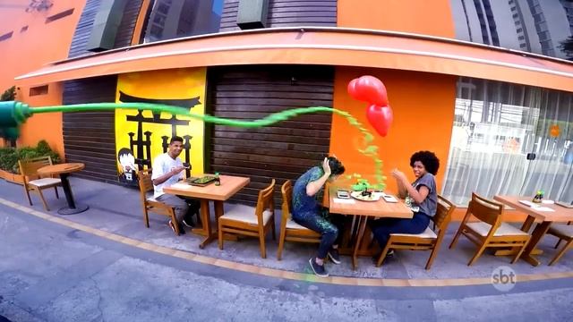 Palhaços Mafiosos - Mafia Clowns Prank | Câmeras Escondidas (22/07/18) смотреть онлайн