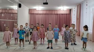 "Мы запели песенку"