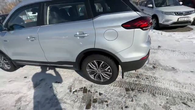 Geely Atlas Pro 2023 Косяк Бампера часть 3. Замена Бампера. смотреть онлайн