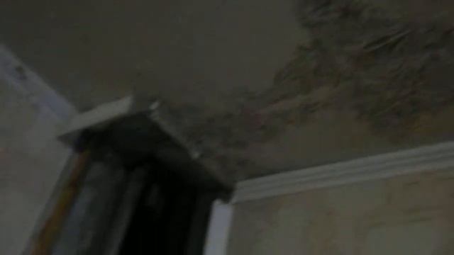 Суровые реали [wirruss] сбор капающей воды с верхнего этажа смотреть онлайн