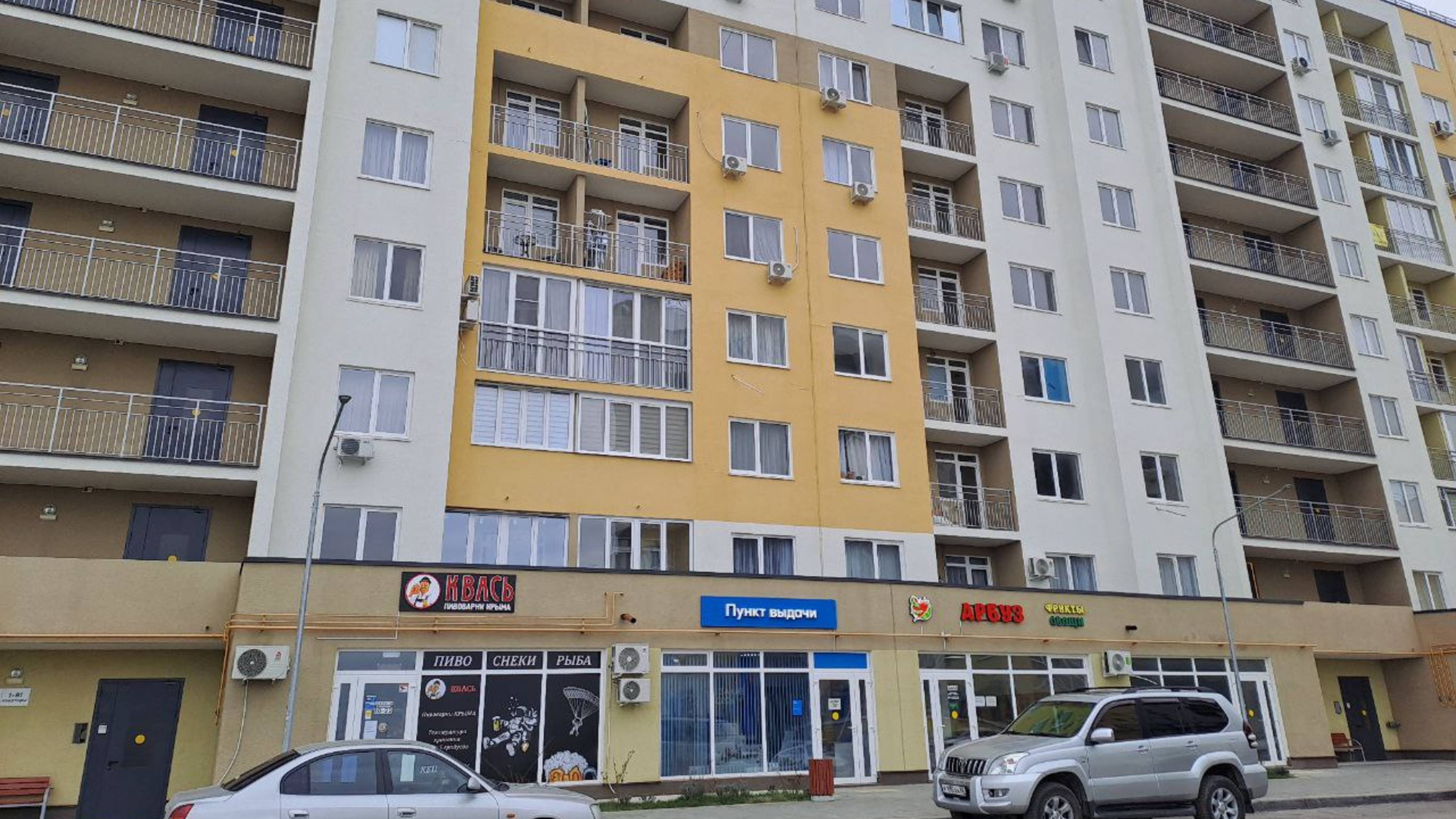 Продается квартира на 4 этаже в ЖК "Солнечный парк"