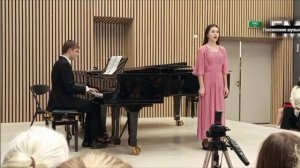 Власов Даниил и Абдурашидова Сафижат - "Цветы говорят" Э. Григ