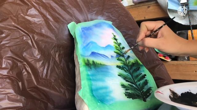 Painting on the rock, lake Louise, Canada смотреть онлайн