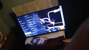 QLED TV Samsung TS-3215HFK-X 32 дюйма