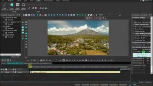 How to change video background  in Vsdc free video editor || green screen