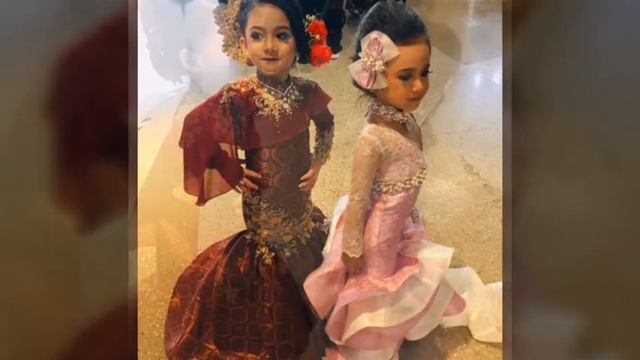 Zulia Qaisara's Life : Model cilik смотреть онлайн