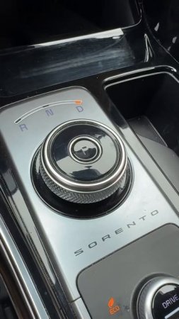 Ну вот, это уже хороший семейный авто. 
И цена оправдана.