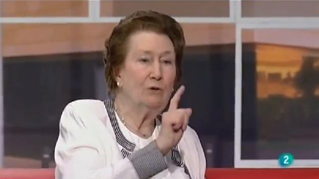 Ana María Lajusticia, Vivir 100 años - Conspiración de "Las Farmafias". смотреть онлайн