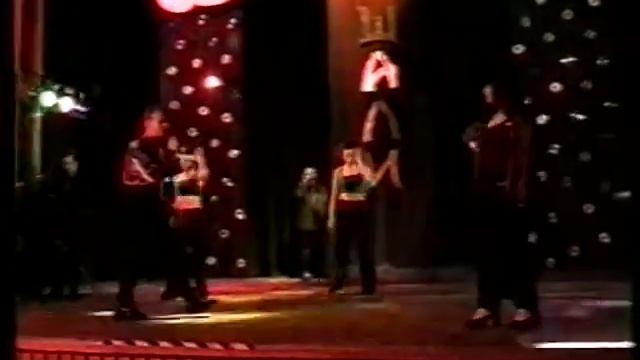 Не шали / Sei nicht ungezogen смотреть онлайн