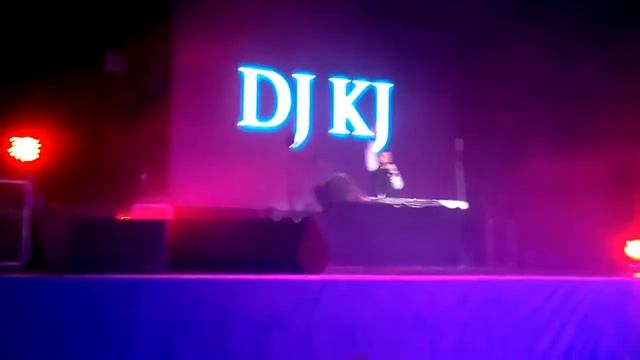 DJ KJ смотреть онлайн