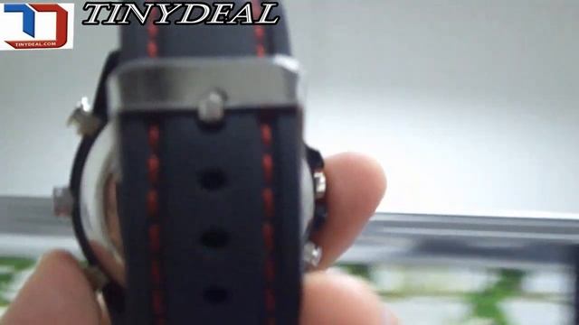 4 GB Memory Watch Spy Camera with Black Silicone Watch Chain