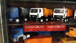 Коллекция масштабных моделей.