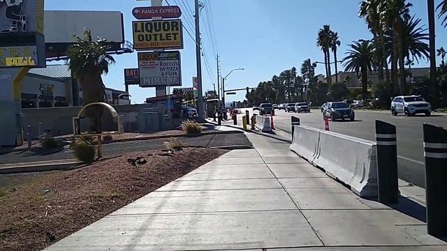 OLD GUY WITH A PHONE CAMERA YOU ARE SEEING AND HEARING EVERYTHING AS I SEE IT 12/26/21, LONEWULFRIC смотреть онлайн