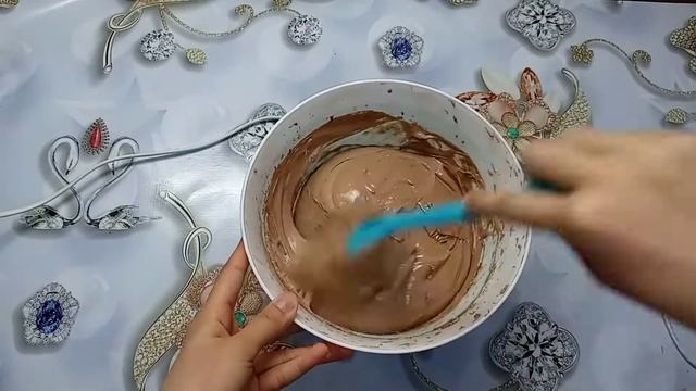 SHOKOLADNIY BISKVIT 6ta TUXUMGA / ШОКОЛАДНЫЙ БИСКВИТ НА 6 ЯИЦ смотреть онлайн