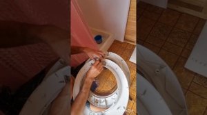 Стиральная машина Vestel WM 634 T, ошибка устройства блокировки люка, меняем замок на дверце (люке)